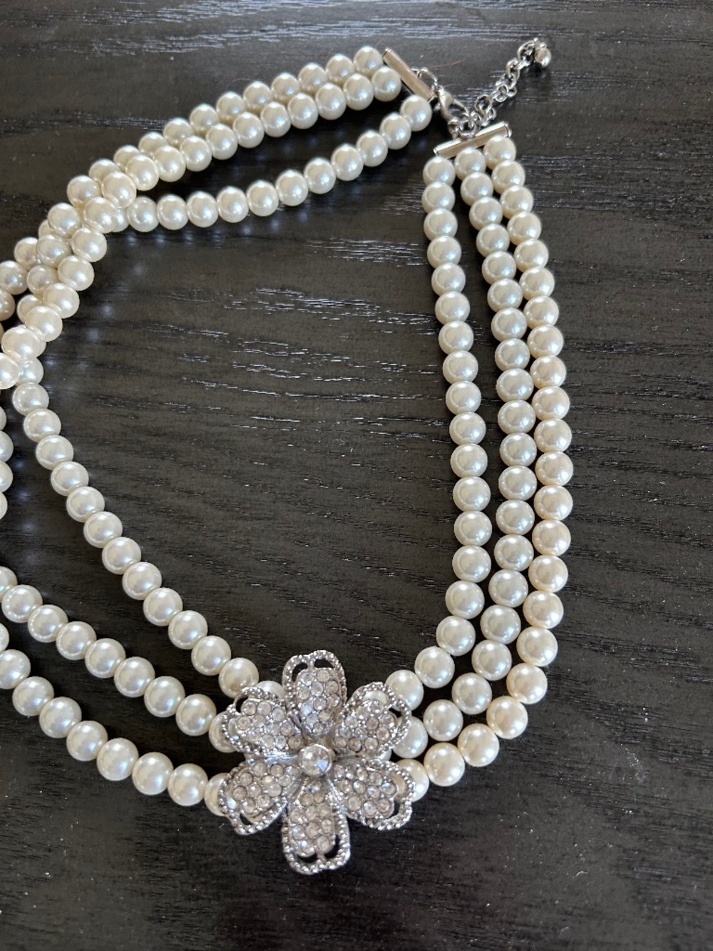 Pearl Necklace faux